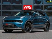 Lynk & Co 01 - 1.5 | Black Edition| TREKHAAK|Panoramadak|360° Camera|ACC|St