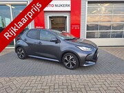 Toyota Yaris - 1.5 Hybrid Dynamic Limited met stoel- en stuurverwarming