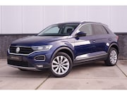 Volkswagen T-Roc - 1.5 TSI Sport LED | Trekhaak | Carplay | Camera | Virtual Co