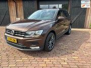 Volkswagen Tiguan - 1.4 TSI Comfortline, CARPLAY, TREKHAAK, 19INCH LM.