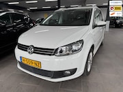 Volkswagen Touran - 1.2 TSI Highline BlueMotion 7p. Navi Clima cruise lm-velgen