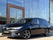 Toyota Auris - 1.2 T | Cruise | Stoelverwarming | Lane Assist | Bluetooth |