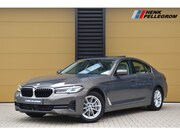 BMW 5-serie - 530e High Executive * Comfortstoelen * Glazendak * Adaptive 