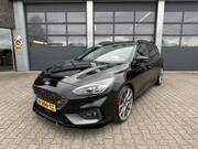 Ford Focus - Wagon 1.5 EcoBoost 250pk Automaat ST-Line Business / Liefheb