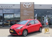 Toyota Yaris - 1.5 HYBRID DYNAMIC NL-AUTO NAVI LM-VELGEN LED PRIVACY-GLASS