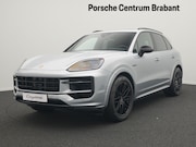 Porsche Cayenne - E-Hybrid Black Edition