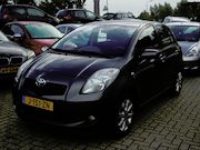 Toyota Yaris - 1.0 VVTi +