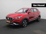 MG ZS - EV Luxury 45 kWh | Panoramadak | Leder | Apple Car