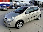 Hyundai i20 - 1.4i DynamicVersion VOL Automaat Airco Nieuw!