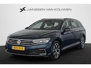 Volkswagen Passat - Variant 1.4 TSI PHEV GTE Trekhaak Dynaudio Apple CarPlay Vir