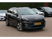 Kia e-Niro - Edition 64 kWh / SoH 95, 6% / Camera / CarPlay / Keyless / H