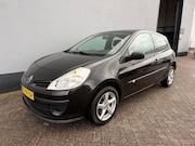 Renault Clio - 1.4-16V Business Line - Elek. Panorama Dak