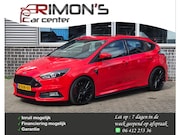 Ford Focus - 2.0 ST-2 Lees de Advertentie Tekst