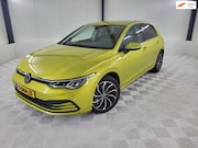 Volkswagen Golf - 1.5 eTSI Life Business, Automaat