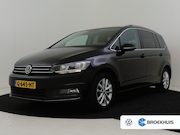 Volkswagen Touran - 1.4 TSI Highline 7p 150PK DSG/AUTO | Trekhaak | App connect 