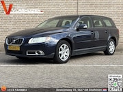 Volvo V70 - 2.0D | Leder | Climate | Cruise | PDC | Trekhaak |