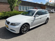 BMW 3-serie - 325i Automaat Leder Boekjes N.A.P