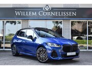 BMW 2-serie Active Tourer - 230e xDrive Pano Trekhaak Head Up Elc Stoelen Came