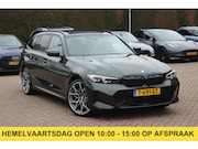 BMW 3-serie - Touring 320e / Panoramadak / Camera / Keyless / Leder / Harm