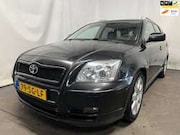 Toyota Avensis - Wagon 2.0 VVTi Linea Luna SCHADEAUTO