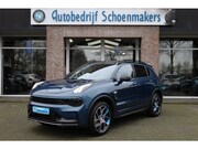 Lynk & Co 01 - 1.5 MY23! ZWARTE-HEMEL ROLHOES MY23 360-CAMERA PANO/SCHUIF I