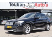 BMW X1 - xDrive28i Executive | Panorama dak | Stoelverwarming | Zie t
