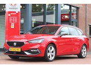 Seat Leon - Sportstourer 1.5 Hybrid Aut. *FR* | Trekhaak | Carplay | Cru