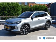 Volkswagen Tiguan - 1.5 TSI eHybrid 204pk Elegance | ACC | Schuif-kanteldak | He