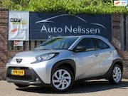Toyota Aygo X - 1.0 VVT-i First AUTOMAAT | CAMERA | STOELVERWARMIN