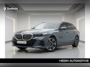 BMW 5-serie - 520i M-Sport | 19" | Panorama | Driving Assistant Plus | Har