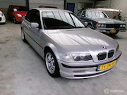 BMW 3-serie - 323i