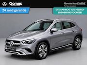 Mercedes-Benz GLA-Klasse - 180 Star Edition Luxury Line | Panoramadak | Trekhaak Wegkla