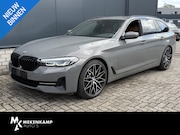 BMW 5-serie - Touring 530e High Executive 20"/Leder/Camera/Stoelverwarming