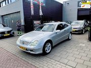 Mercedes-Benz C-klasse - Sportcoupé 180 K. Trekhaak Airco NAP APK