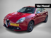 Alfa Romeo Giulietta - 1.4 Turbo 170pk MultiAir Super | Automaat | Navigatie | Clim