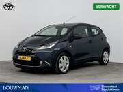Toyota Aygo - 1.0 VVT-i x-play | Parkeercamera | Airco | Metallic Lak |