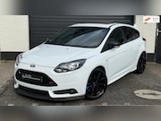 Ford Focus - 2.0 EcoBoost ST-3 2.0| Recaro | Schuifdak | RS | Bull-X | Ni
