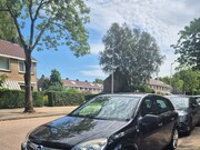 Opel Astra - 1.4 Essentia