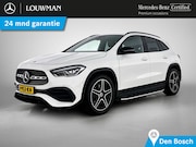 Mercedes-Benz GLA-Klasse - 200 AMG | Night pakket | Trekhaak | Sidesteps | Parkeerpakke