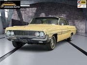 Oldsmobile 88 - Holiday Hardtop