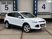 Ford Kuga - 1.6 Titanium Plus 4WD (182PK+NEW Distriebustriem)