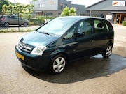 Opel Meriva - 1.6-16V Essentia AUTOMAAT div lak beschadigingen