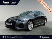 Audi A3 - Sportback 35 150pk TFSI S edition Achteruitrijcamera | Parke
