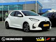 Toyota Yaris - 1.5 Hybrid Dynamic/CAMERA/NAVI/CARPLAY