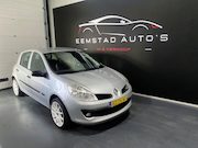 Renault Clio - 1.2-16V Special Line
