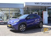 Toyota Aygo X - PULSE APPLE/ANDROID KEYLESS CAMERA CLIMA 17"LMV EL-SPIEGELS 