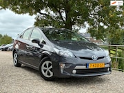 Toyota Prius - 1.8 Plug-in Dynamic Business | 1e Eigenaar + Achteruitrijcam