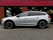 Volvo V60 Cross Country - 2.0 T5 Polar+ AUTOMAAT | 19" LMV | On-Call | Trekhaak | schu