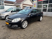 Opel Astra - 1.8 Cosmo 140.839 km nap / ledere bekleding / airco / kyles