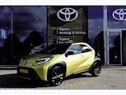 Toyota Aygo X - 1.0 VVT-i S-CVT Premium Automaat 72pk | Voorstoelen verwarmd